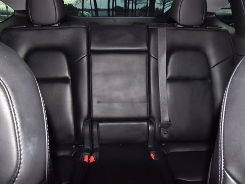 Used 2021 Tesla Model Y Long Range image 21