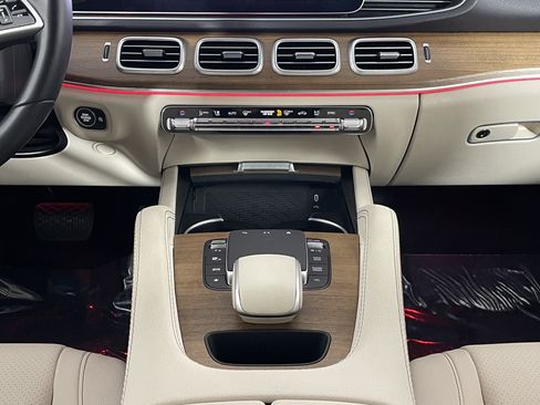 Certified 2024 Mercedes-Benz GLE 350 4MATIC image 18