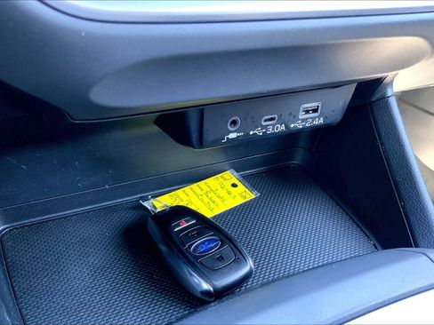 Used 2024 Subaru Crosstrek 2.0i Premium w/ Crosstrek Mirror Package AWD/4WD image 34