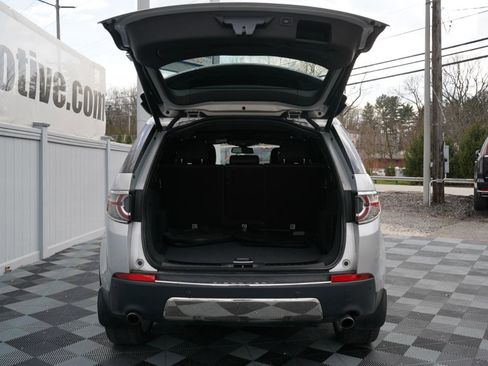 Used 2017 Land Rover Discovery Sport HSE Luxury image 54
