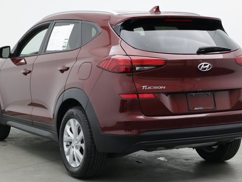 Used 2019 Hyundai Tucson Value FWD image 5