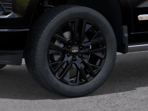 New 2026 Chevrolet Silverado 1500 High Country AWD/4WD image 5