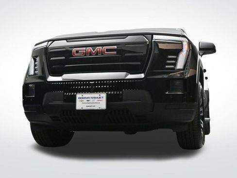 Used 2026 GMC Sierra EV Elevation image 30