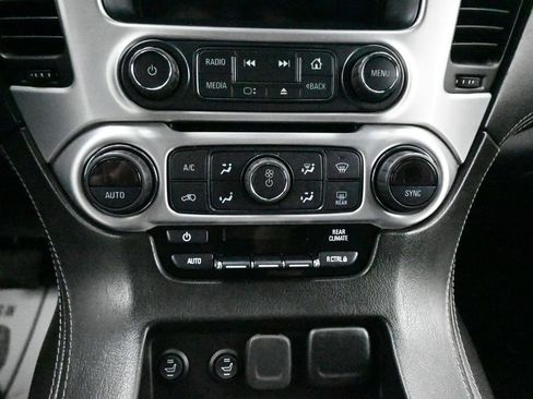 Used 2020 GMC Yukon SLE w/ Convenience Package AWD/4WD image 17