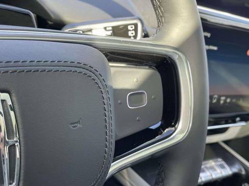 New 2026 Lincoln Nautilus Reserve image 17