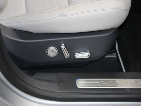 New 2026 Lincoln Nautilus Reserve image 27