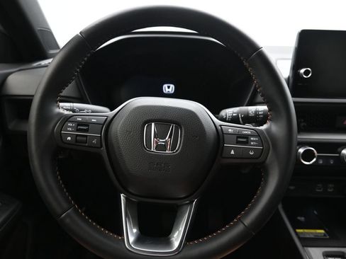 Used 2025 Honda CR-V Sport-L image 13