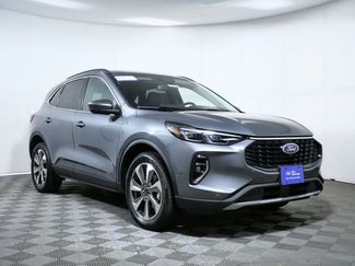 Certified 2023 Ford Escape Platinum w/ Premium Technology Package AWD/4WD video 1