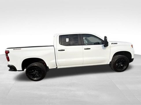 Used 2024 Chevrolet Silverado 1500 LT Trail Boss w/ Convenience Package II AWD/4WD image 35