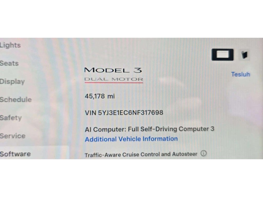 Used 2022 Tesla Model 3 Performance AWD/4WD image 28