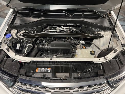 Used 2023 Ford Explorer Limited w/ Limited Technology Package image 33