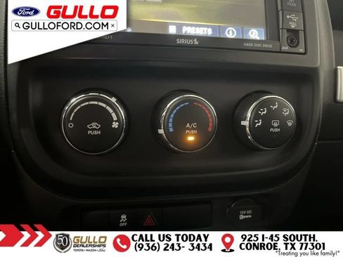 Used 2015 Jeep Compass Sport w/ Power Value Group FWD image 26