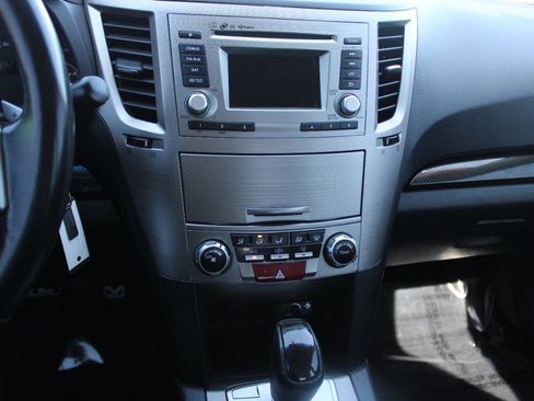 Used 2014 Subaru Legacy 2.5i Sport AWD/4WD image 14