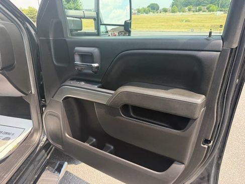 Used 2016 Chevrolet Silverado 2500 LT w/ LT Convenience Package AWD/4WD image 25