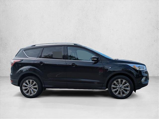 Used 2017 Ford Escape Titanium AWD/4WD image 4