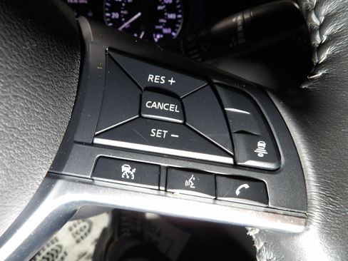 Used 2022 Nissan Sentra SV w/ Trunk Package FWD image 17