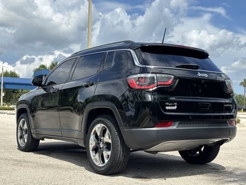 Used 2018 Jeep Compass Limited w/ Navigation Group AWD/4WD image 7