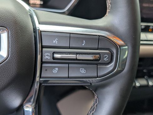 Used 2023 GMC Canyon Denali AWD/4WD image 34