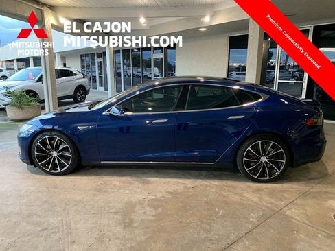 Used 2015 Tesla Model S 70D image 6