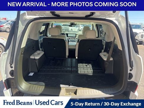 Certified 2025 Hyundai Santa Fe Calligraphy image 8