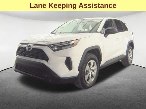 Used 2023 Toyota RAV4 LE image 4