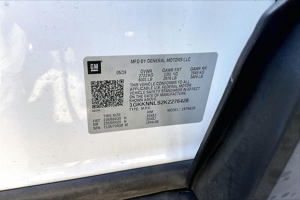 Used 2019 GMC Acadia SLT w/ LPO, Floor Liner Package FWD image 12