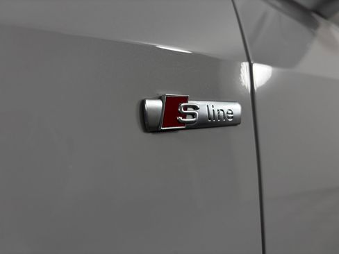 Used 2021 Audi A8 L 4.0T AWD/4WD image 21