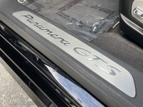 Used 2015 Porsche Panamera GTS image 37