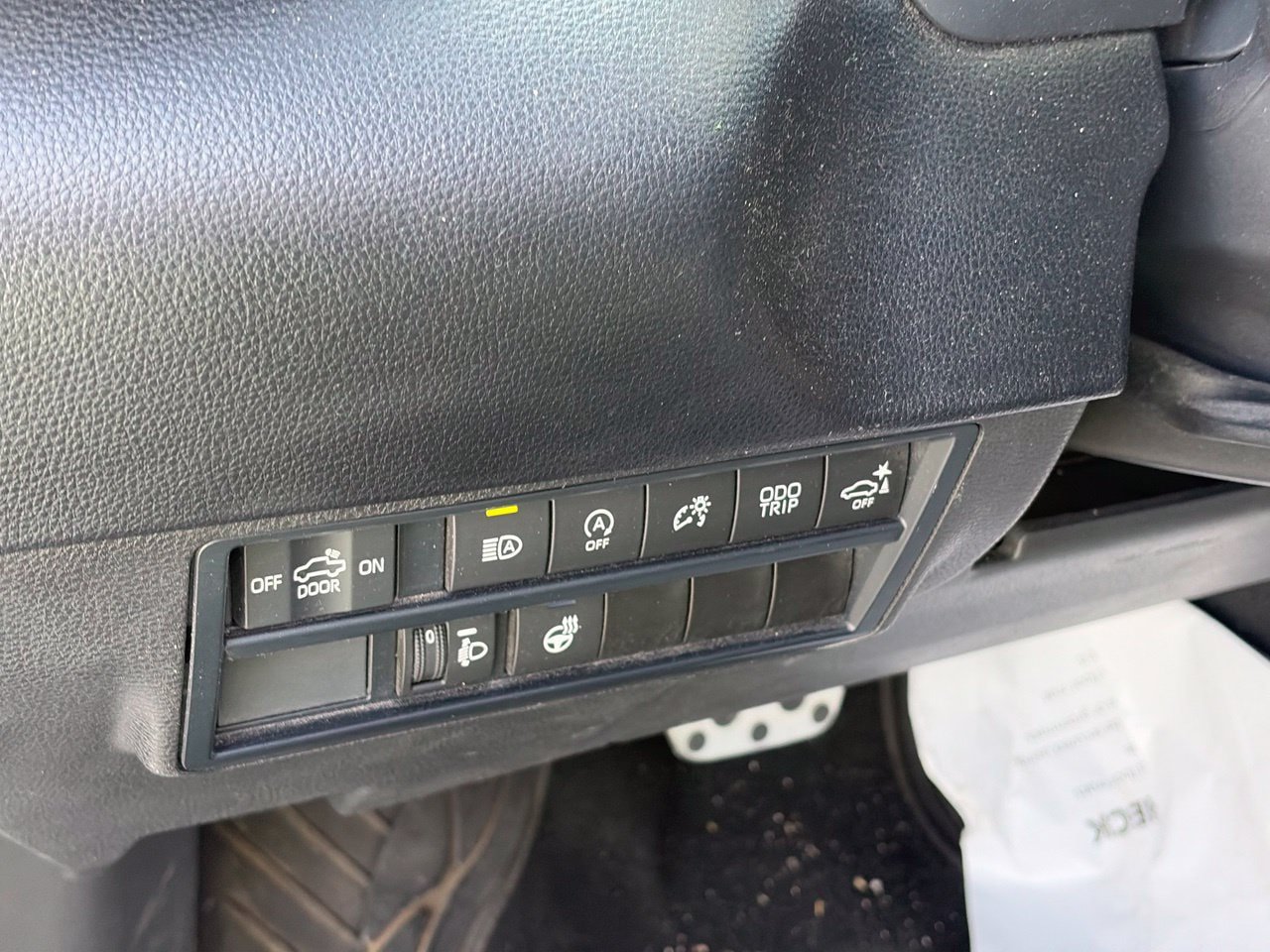 Used 2025 Toyota Tundra SR5 w/ TRD Off-Road Package AWD/4WD image 7