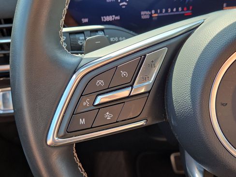 Used 2025 Buick Envision Sport Touring AWD/4WD image 19
