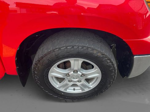 Used 2012 Toyota Tundra 4x4 Double Cab w/ Tow Pkg image 24