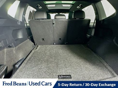 Used 2022 Volkswagen Tiguan SE R-Line image 27