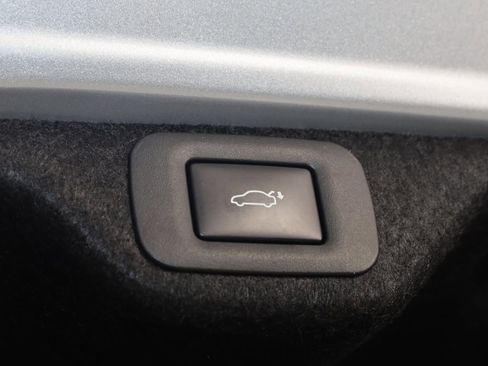 Used 2024 Lexus ES 300h F Sport image 54