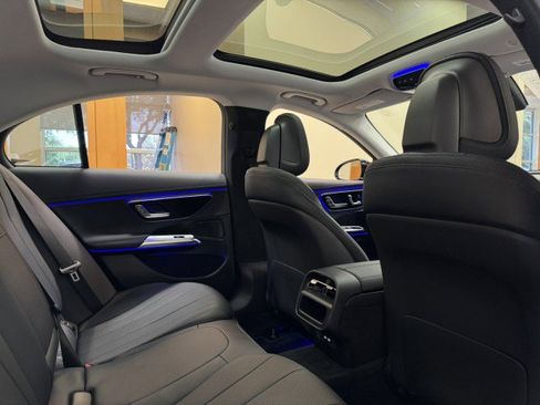 Certified 2025 Mercedes-Benz E 350 4MATIC Sedan image 14