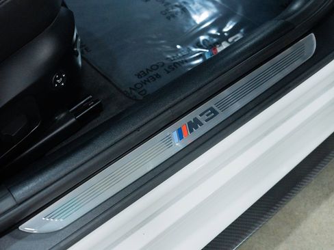 Used 2011 BMW M3 image 41