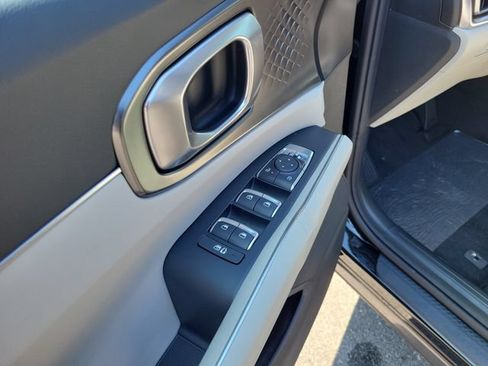 New 2026 Kia Sorento EX FWD image 17