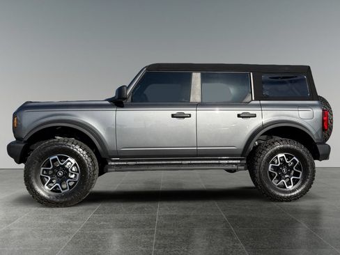 New 2025 Ford Bronco 4-Door AWD/4WD image 2