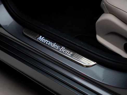 Used 2023 Mercedes-Benz E 350 Sedan image 58