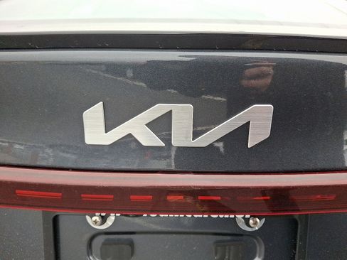 Used 2023 Kia Forte GT-Line image 30