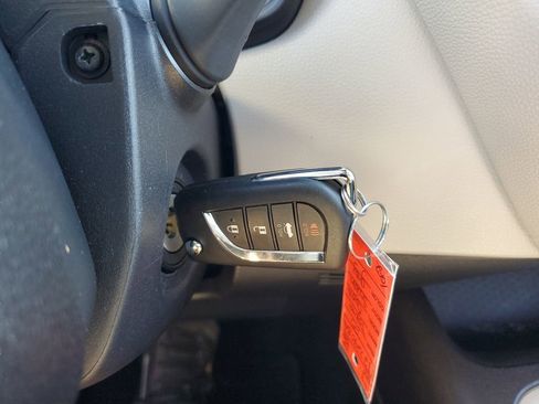 Certified 2025 Toyota Corolla LE image 27