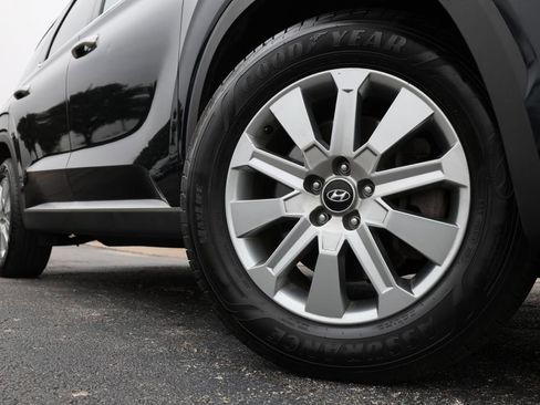 Used 2024 Hyundai Palisade SEL image 2