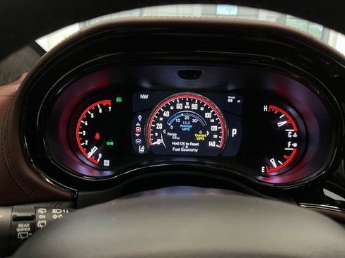 Used 2022 Dodge Durango Citadel image 19