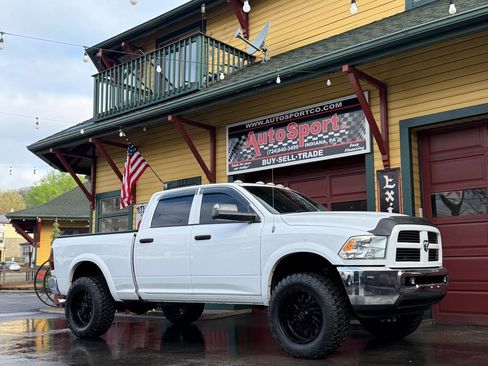Used 2012 RAM 2500 ST w/ Chrome Appearance Group AWD/4WD image 1