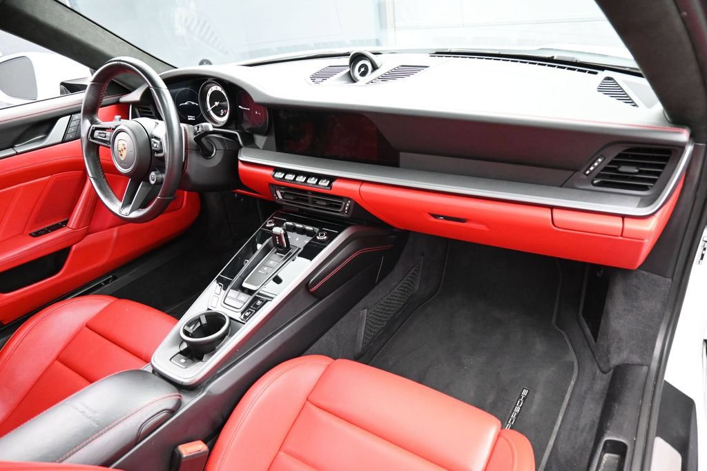 Certified 2024 Porsche 911 Carrera 4S AWD/4WD image 28