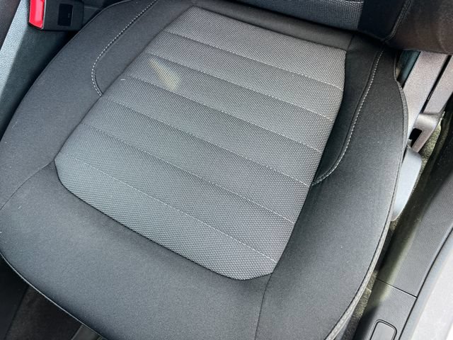 Used 2024 Ford Edge SE AWD/4WD image 11