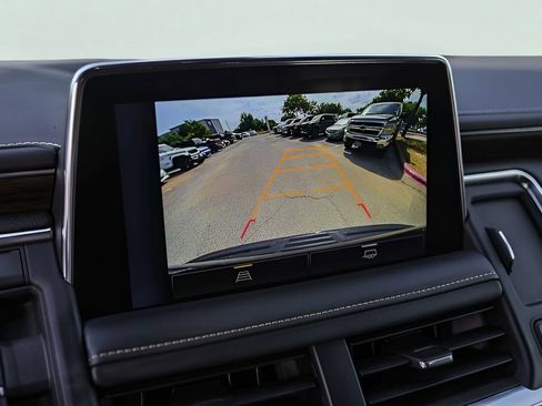 Used 2023 Chevrolet Tahoe Premier RWD image 20