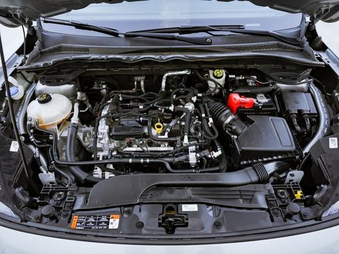 Used 2022 Ford Escape SE w/ Cold Weather Package image 18