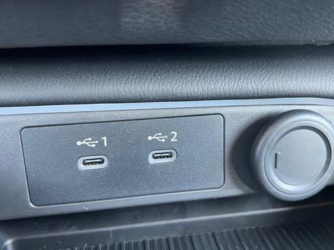 New 2026 Nissan Sentra SR w/ Floor Mat Package image 6