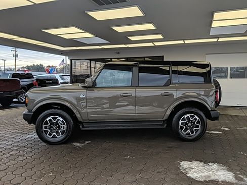Certified 2025 Ford Bronco Outer Banks image 9