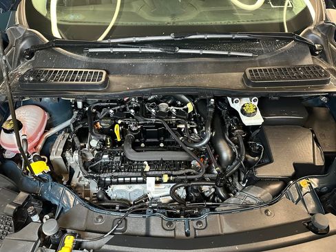 Used 2019 Ford Escape SE AWD/4WD image 24